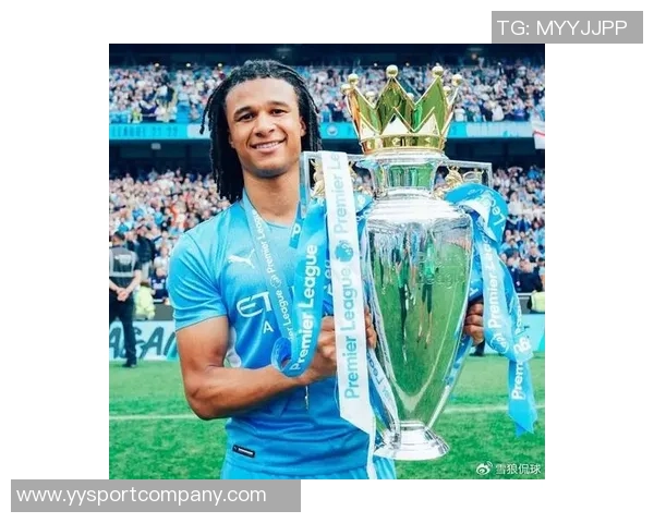 阿克利乌舍或将在明夏以6000万至7000万欧元转会巴黎巴萨曼城争夺战升级