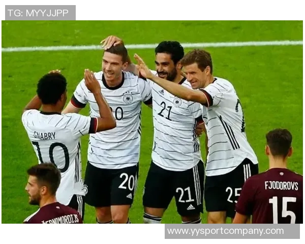 王刚禁区外惊天凌空抽射飞出画面引发全场惊叹落地时长超五秒