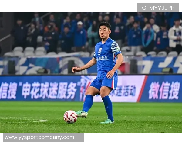 申花遭广岛逆袭朱辰杰失位致荒木隼人头球破门球队陷入困境