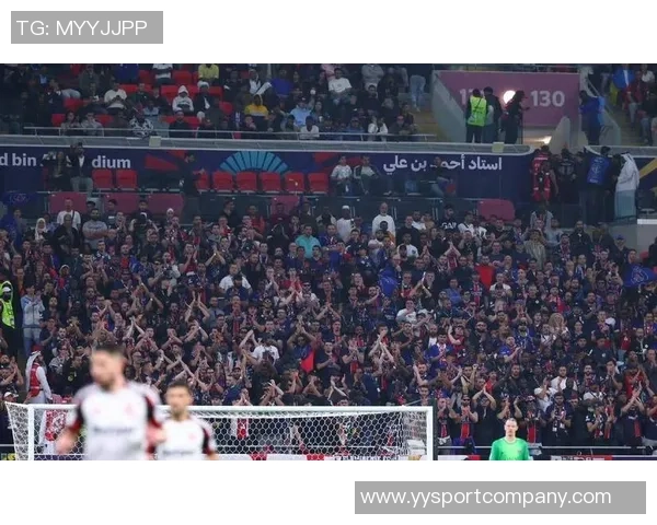 弗拉门戈门将失误送礼对手轻松进球引发全场哄笑